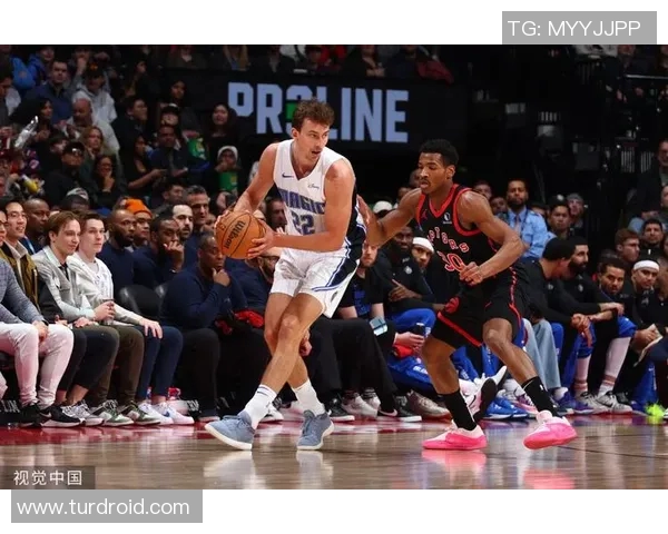 活塞11连胜搅乱东部格局，猛龙逆袭步行者魔术双黑马惊艳，班凯罗率队崛起